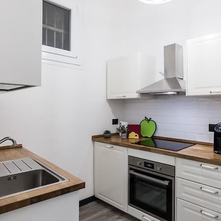 Acquario 5' Free Wifi & Netflix "Prione" By Tilo Apartment'S Génova Exterior foto